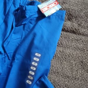 SZ M Cherokee Scrub pants